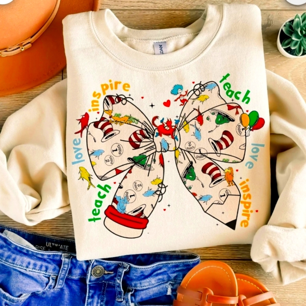 Dr suess coquette bow sweatshirt